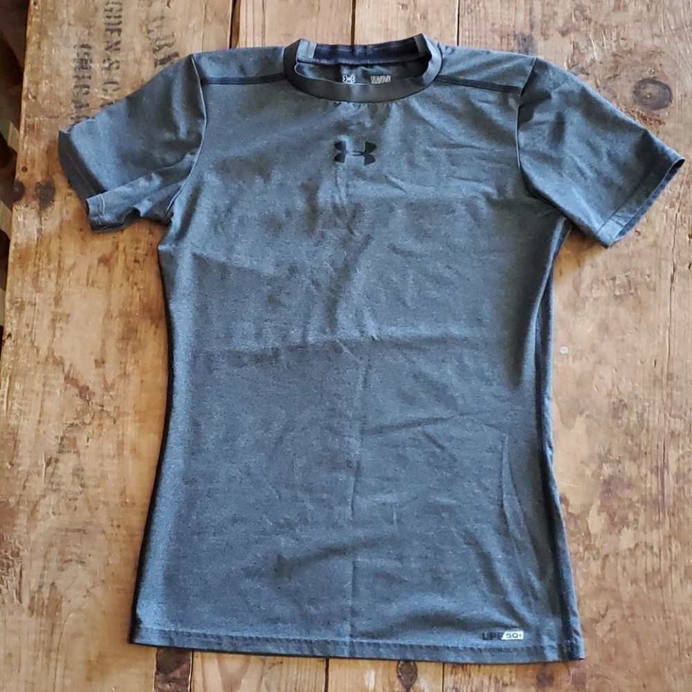 Under Armour Youth Large